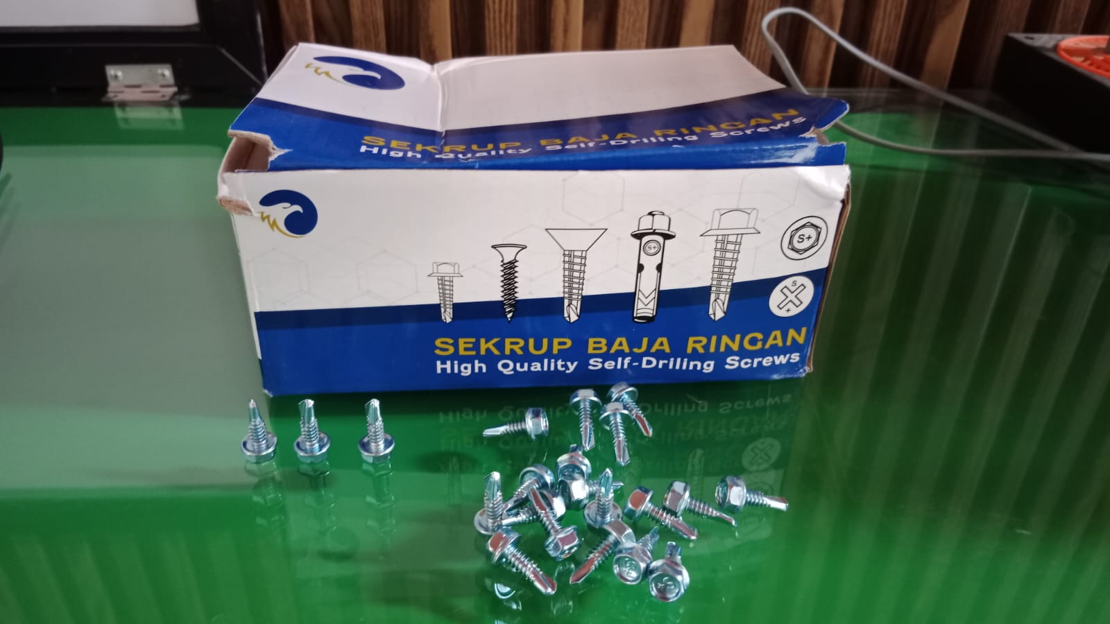 Skrup Baja Rajawali